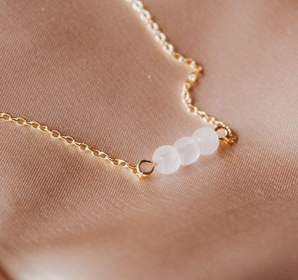 Rose Quartz Anne Necklace