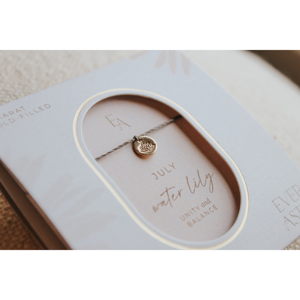 July Birth Flower Bracelet - Waterlily