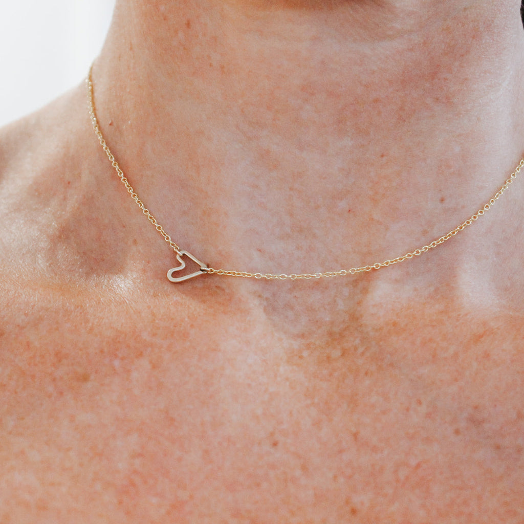 Open Script Heart Choker