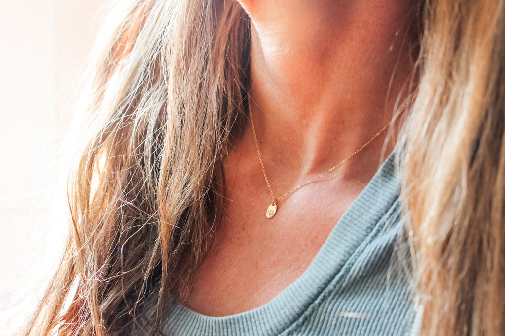Sunrise Oval Necklace