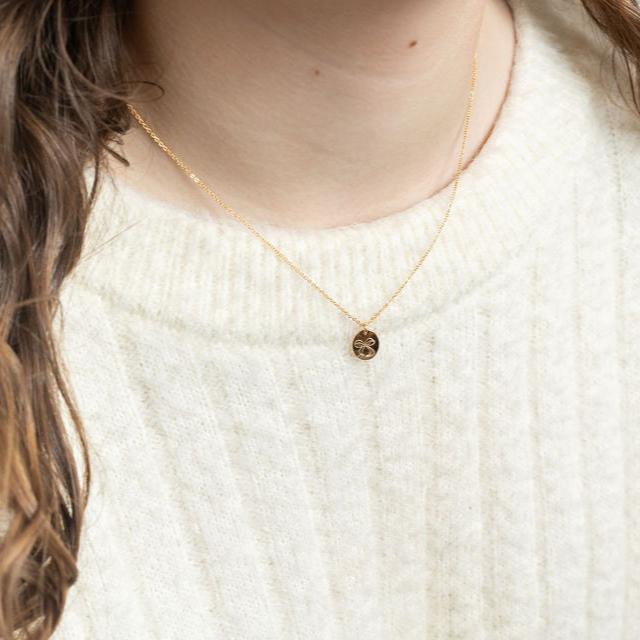 Bow Necklace