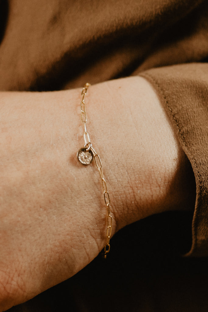 Mom of Wildflowers Charm Bracelet