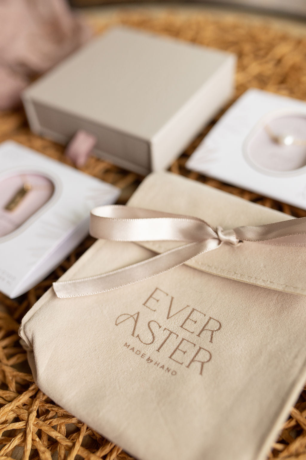 Ever Aster 