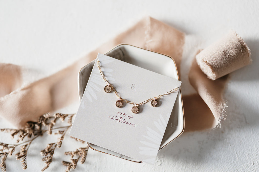 Mom of Wildflowers Charm Bracelet